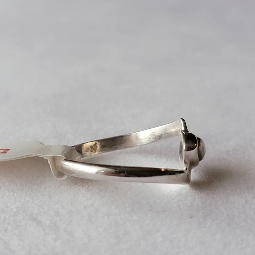 Labradorite Sterling Silver Dainty Marquise Ring